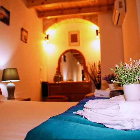 Sofita Suites 3*