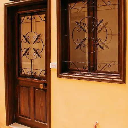 Sofita Suites Guest house 3*